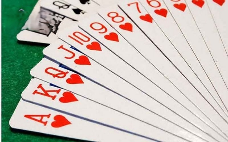 Nhận biết bài tới trắng so với bài cóng